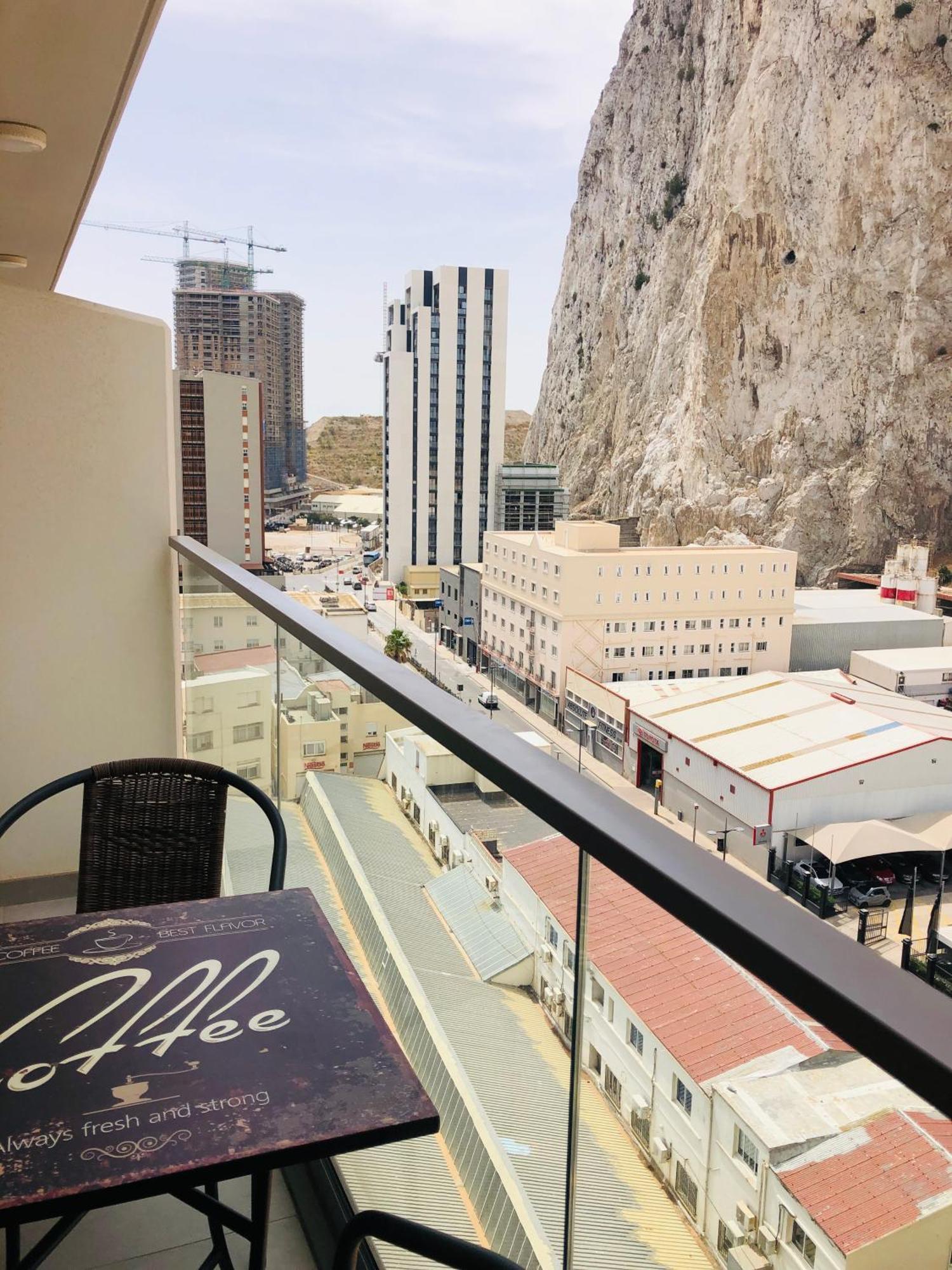 Cp High Floor Luxury Studio Sleeps 3 Γιβραλτάρ Εξωτερικό φωτογραφία